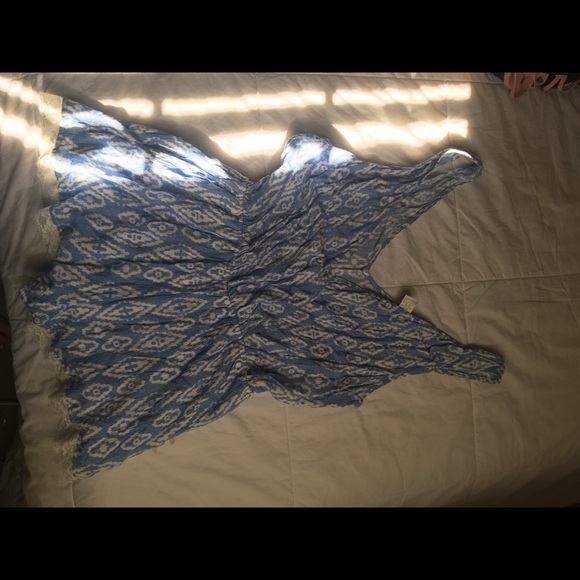 Super cute romper size L - Picture 4 of 7